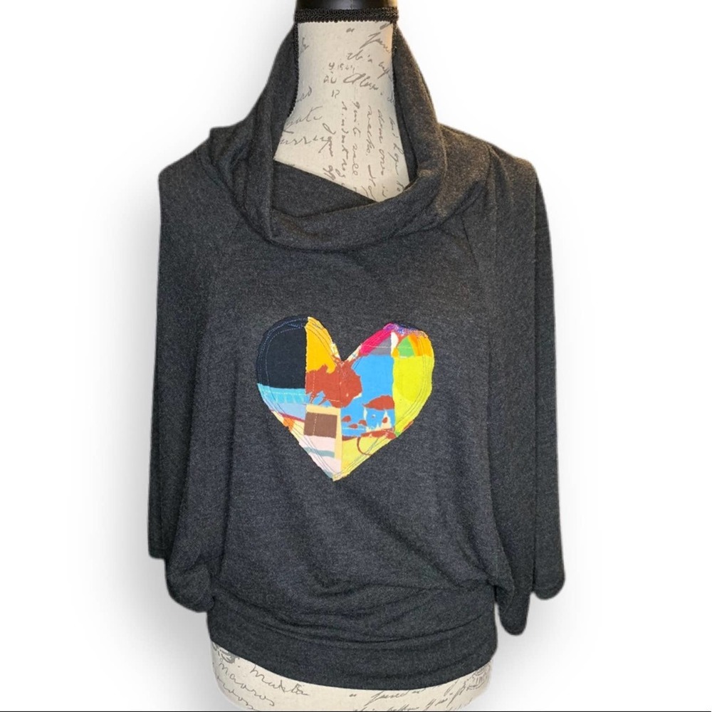 Nine 1 Eight patchwork heart top - Picture 6 of 6